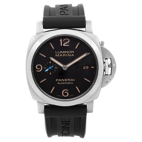 Panerai luminor black dial